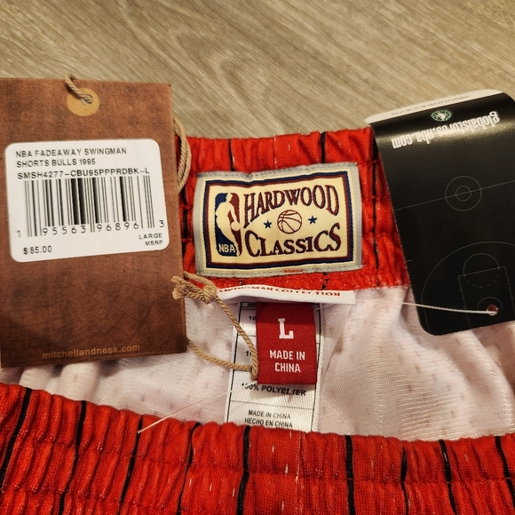 Mitchell & Ness Chicago Bulls Shorts NBA Red Black Pinstripe Mens Size Large - Picture 5 of 6